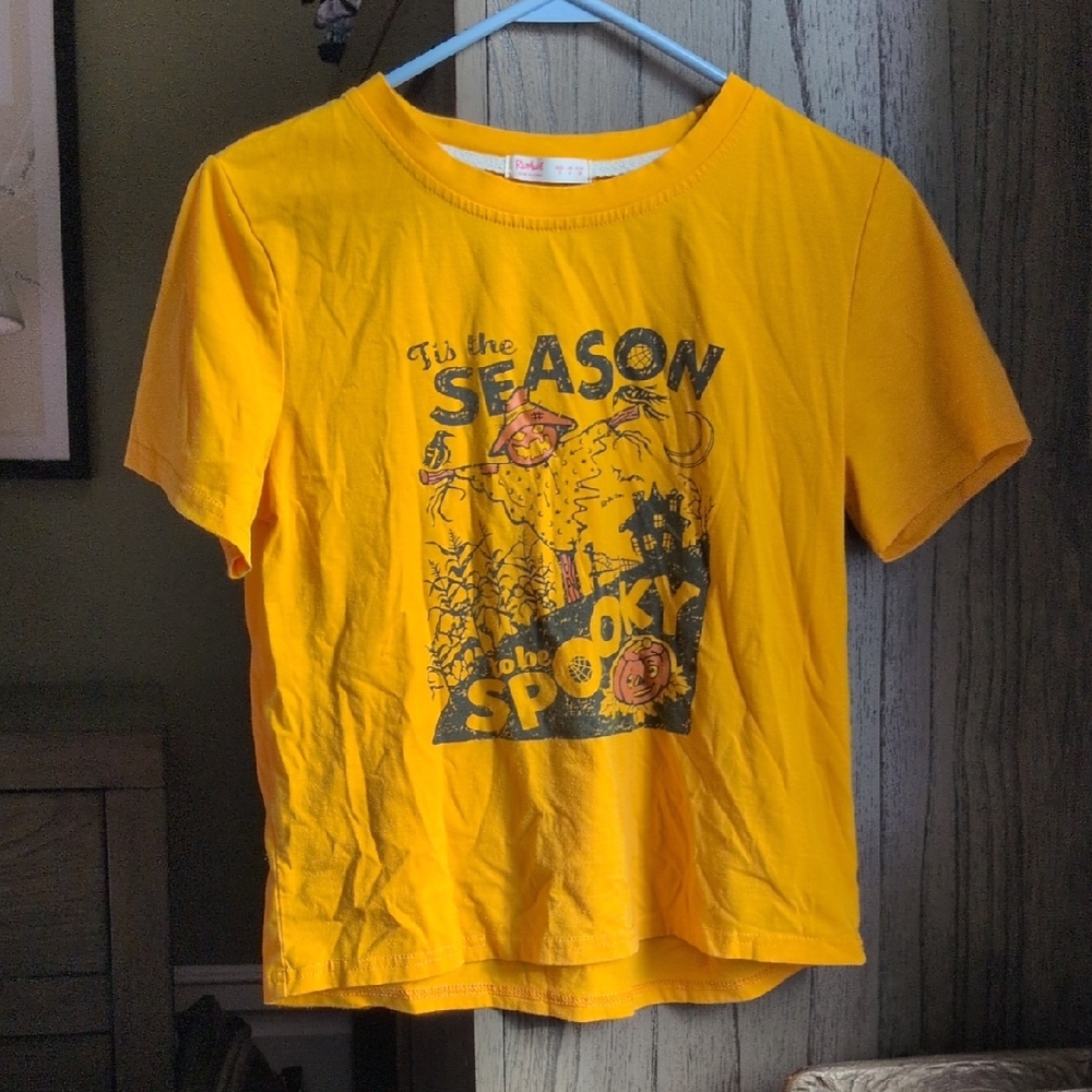 ROMWE Yellow Spooky Graphic Tee